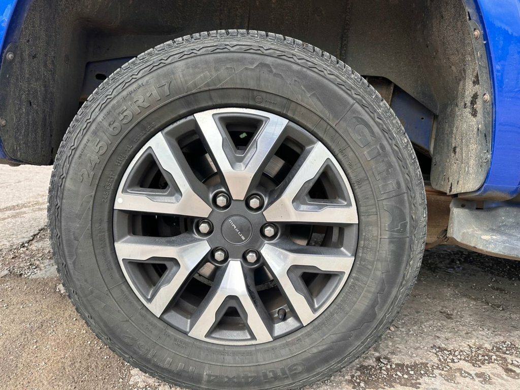 Maxus T90 130Kw Elite Double Cab Pickup 88.5Kwh Blue #11