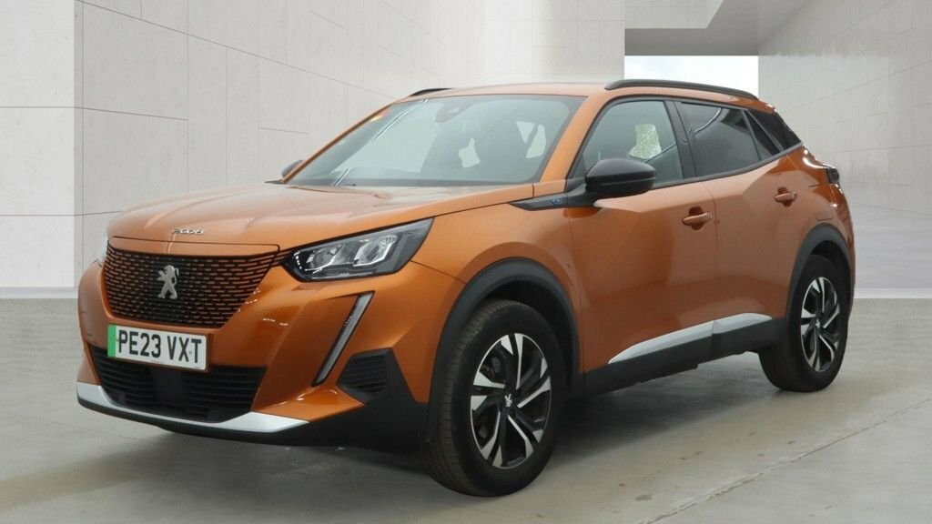 Peugeot e-2008 Suv Orange #2