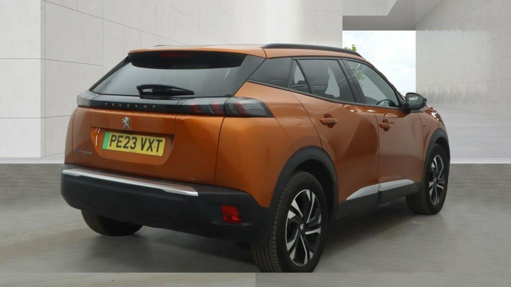Peugeot e-2008 Suv Orange #4