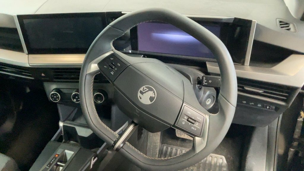 Vauxhall Frontera Suv Black #2