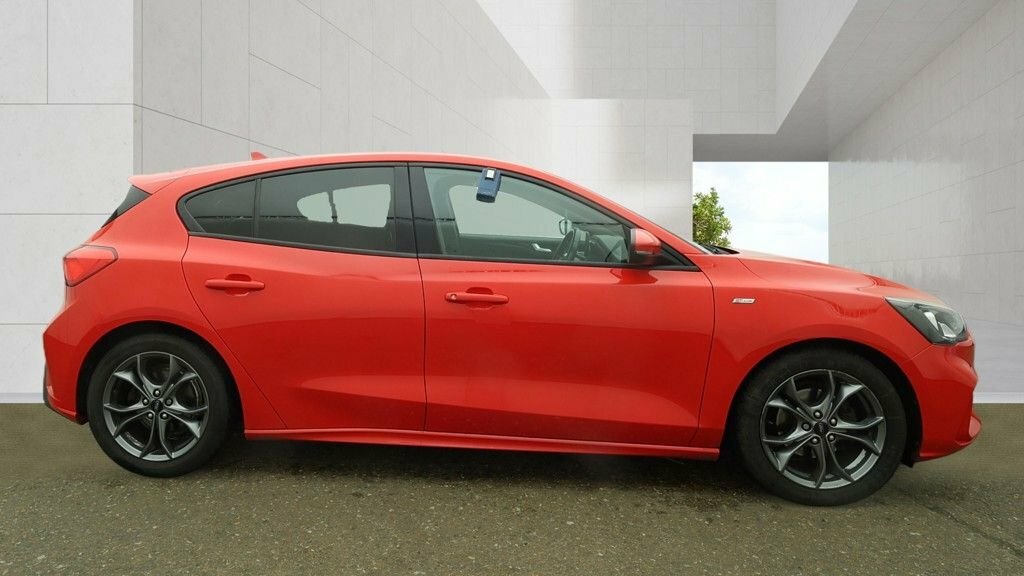 Ford Focus 1L St-line Red #6