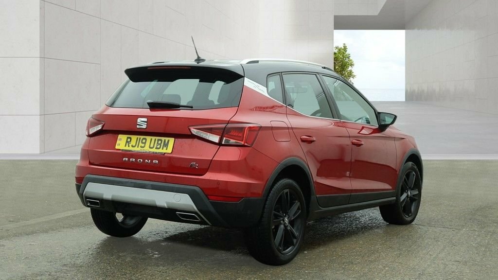 Seat Arona 1L Fr Red #5