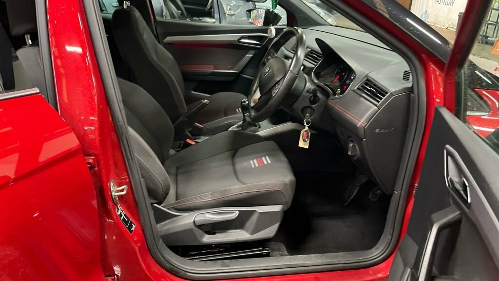 Seat Arona 1L Fr Red #2