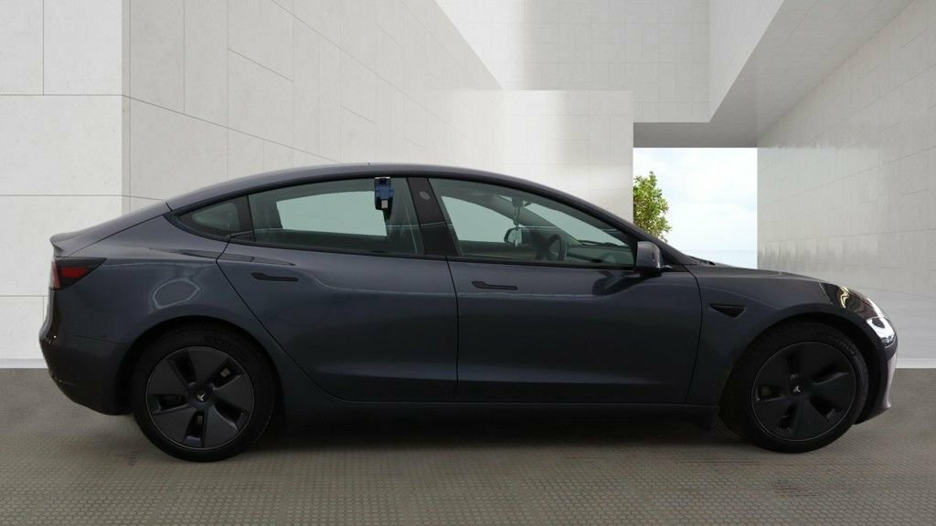 Tesla Model 3 Saloon Grey #6