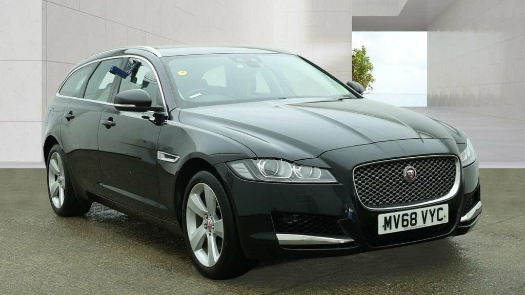 Jaguar XF 2L Portfolio Black
