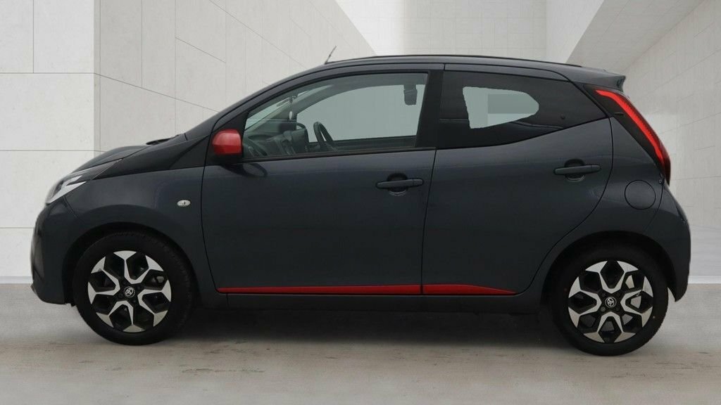 Toyota Aygo  Red #7