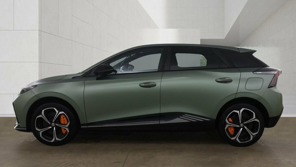 MG MG4 Hatchback Green #6