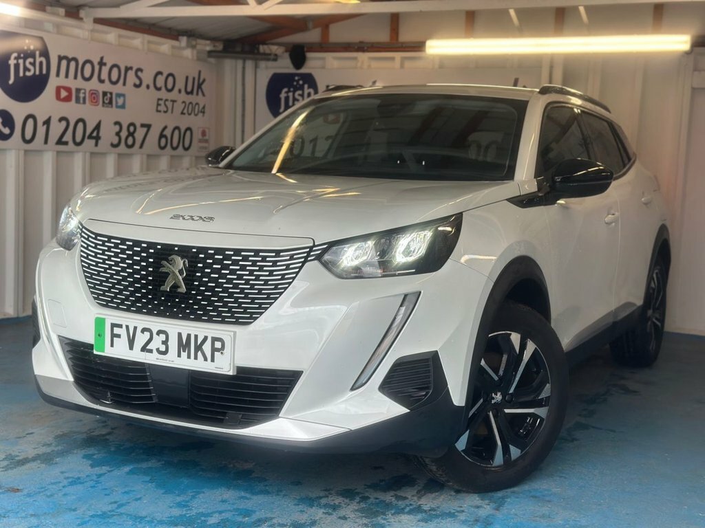 Peugeot e-2008 Suv White