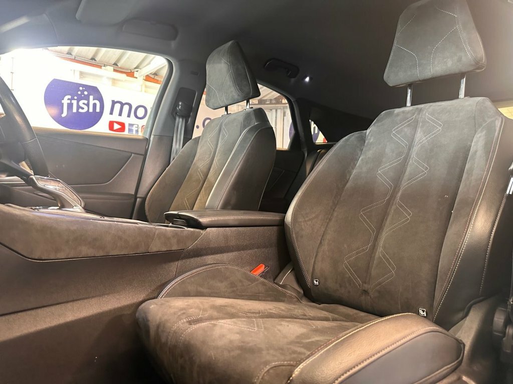 DS DS 7 Crossback 1.6L Performance Line White #5