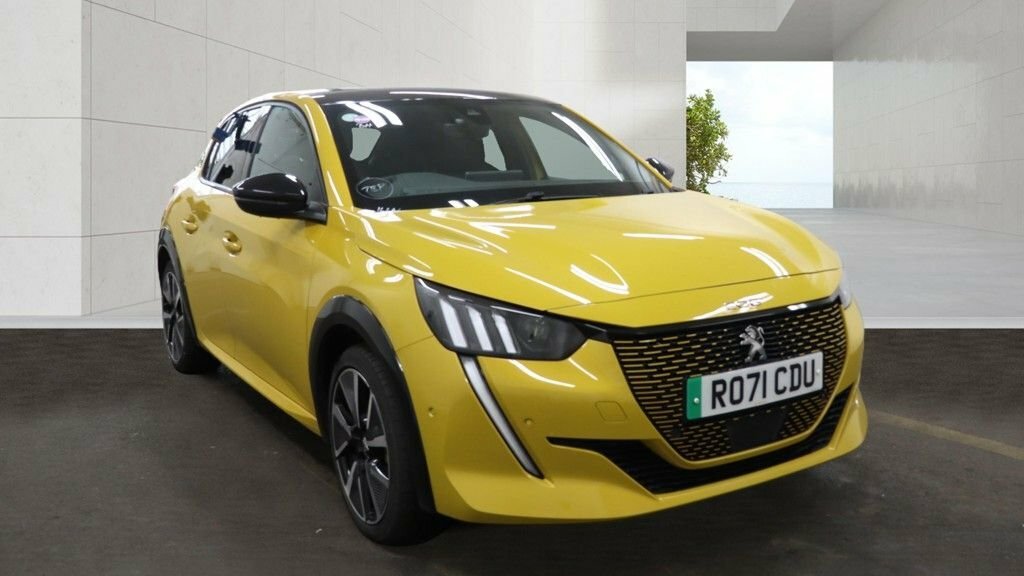 Peugeot e-208 Hatchback Yellow