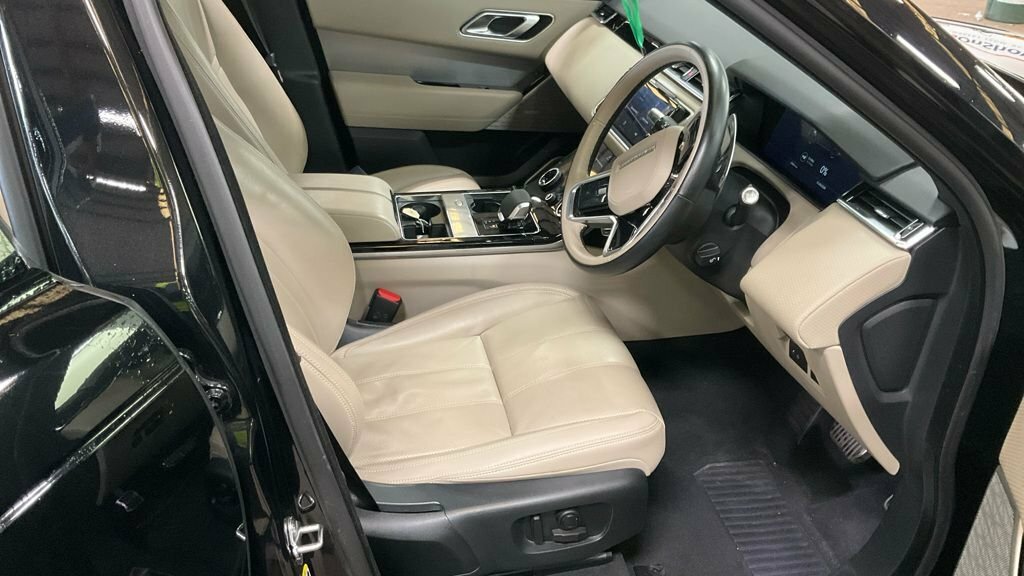 Land Rover Range Rover Velar 2L R-dynamic Se Black #2