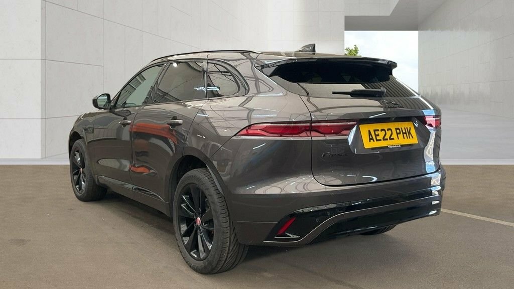 Jaguar F-Pace 2L R-dynamic Black Grey #3