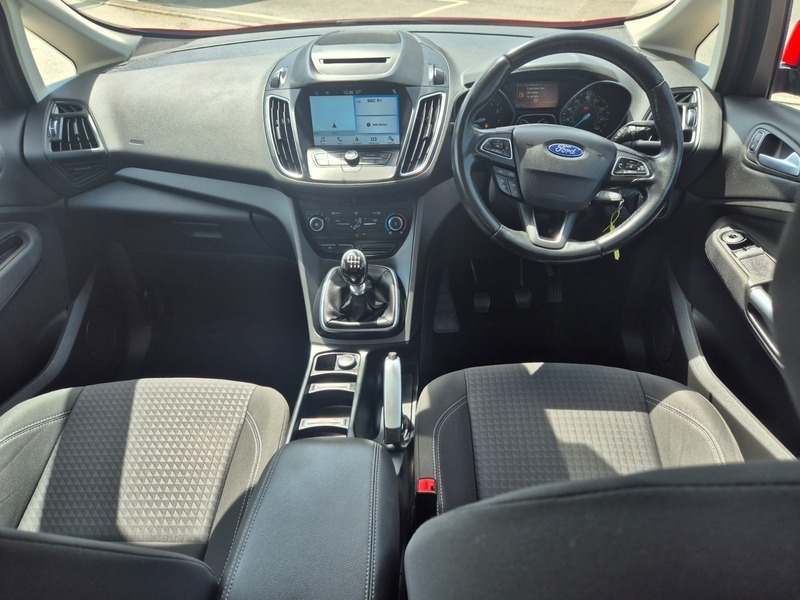 Ford C-Max 1.0 Ecoboost 125 Titanium Red #17