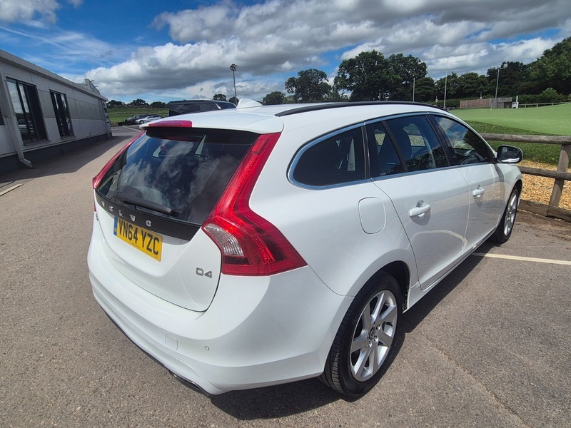 Volvo V60 1.6 D2 R-design Nav Euro 5 Ss Red #32