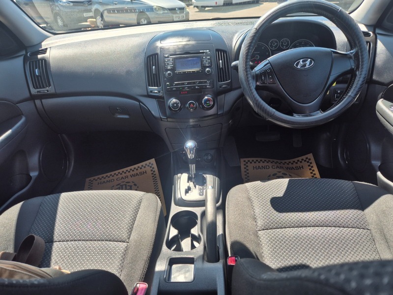 Hyundai I30 2011 1.4 Comfort 108 Bhp Black #15