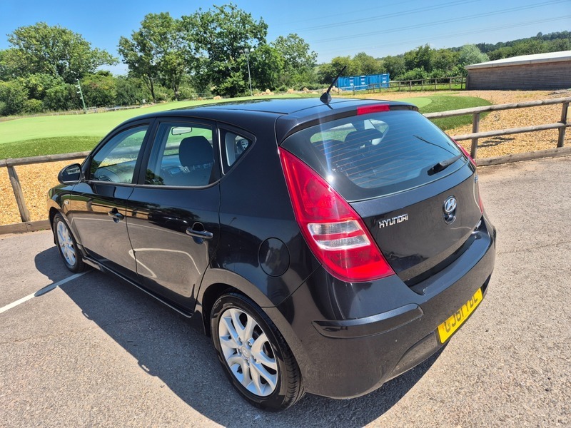 Hyundai I30 2011 1.4 Comfort 108 Bhp Black #29