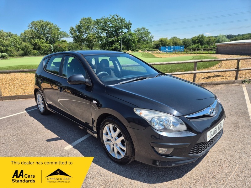 Hyundai I30 2011 1.4 Comfort 108 Bhp Black #1
