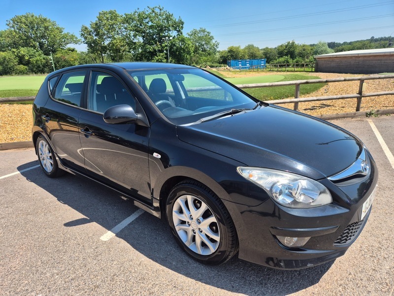 Hyundai I30 2011 1.4 Comfort 108 Bhp Black #3