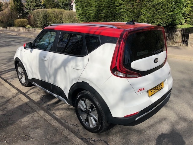 Kia Soul 150Kw Explore 64Kwh White #2