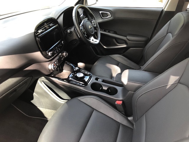 Kia Soul 150Kw Explore 64Kwh White #3
