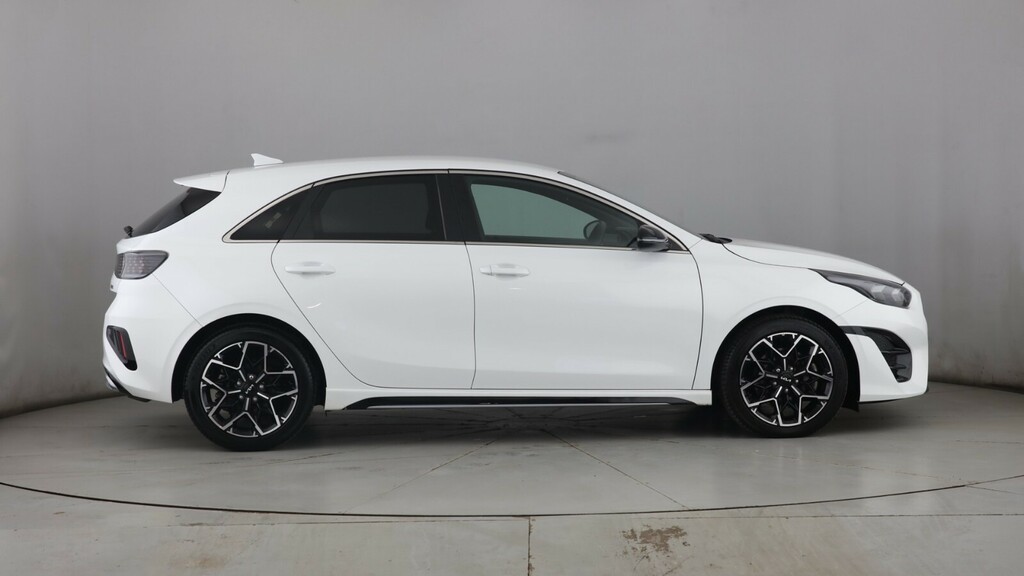 Kia Ceed 1.5T Gdi Isg 138 Gt-line White #3