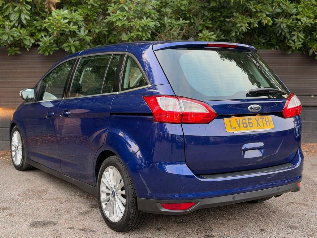 Ford Grand C-Max 1.5 Tdci Zetec Powershift Black #24