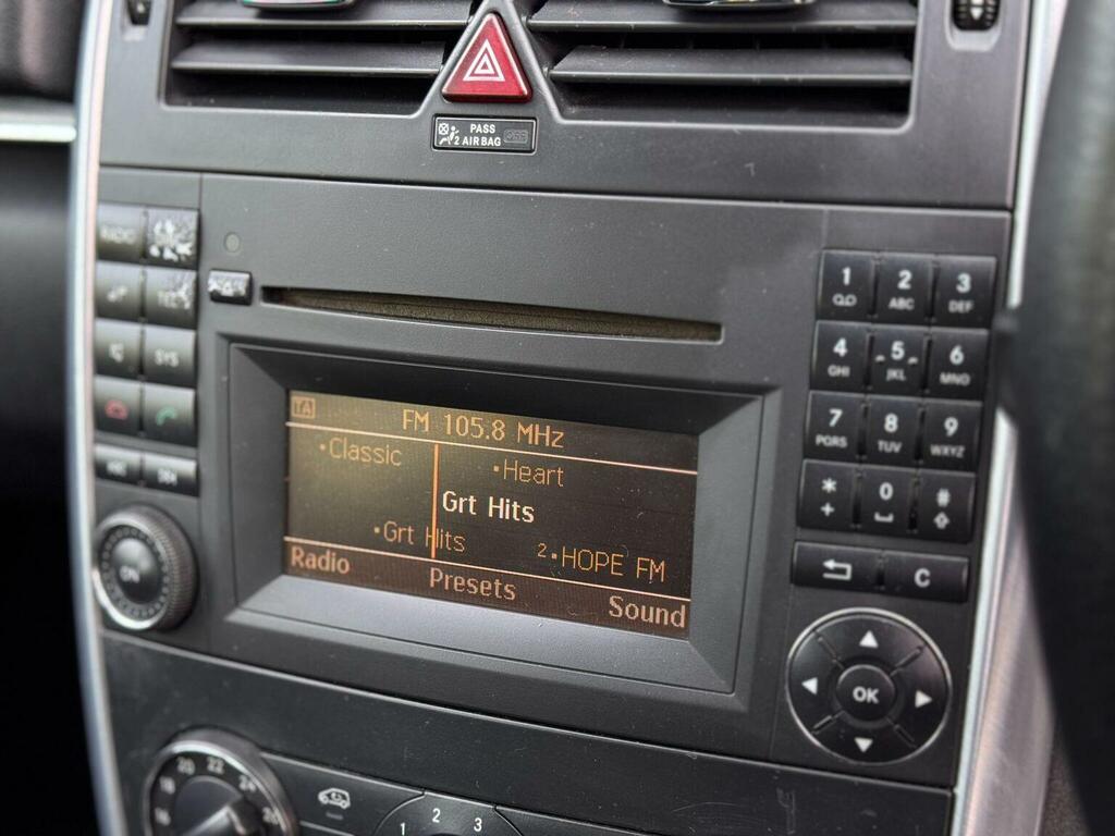 Mercedes-Benz B Class E350 Blueefficiency Avantgarde Cdi Black #12
