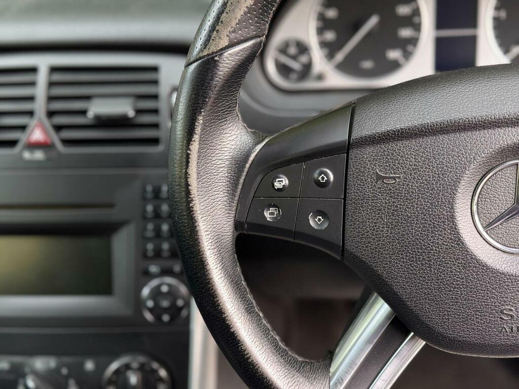 Mercedes-Benz B Class E350 Blueefficiency Avantgarde Cdi Black #27