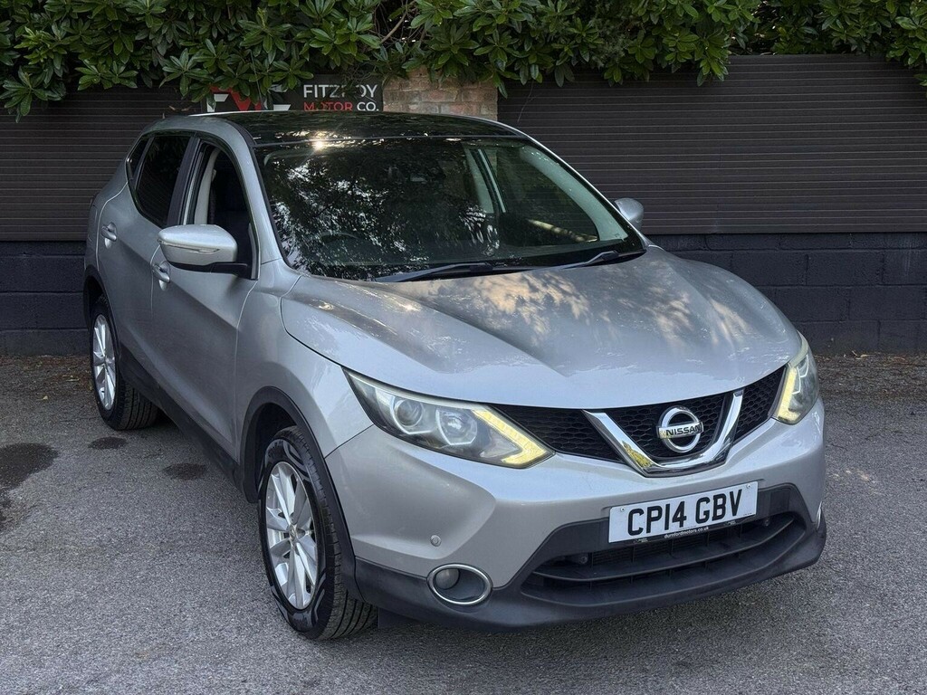 Nissan Qashqai 1.2 Dig-t Acenta Premium 2Wd Euro 5 Ss CP14GBV Silver #2