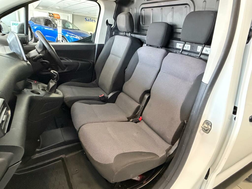 Citroen Berlingo Mpv White #11