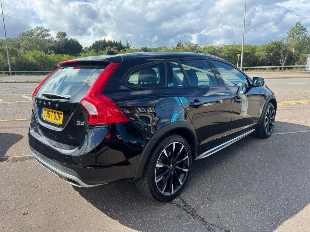 Volvo V60 Cross Country Estate 2.0 D4 Lux Nav Euro 6 Ss 201767 Black #5