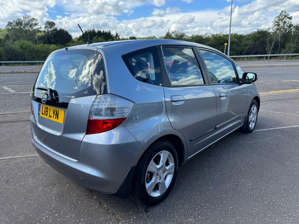 Honda Jazz Hatchback 1.4 I-vtec Es I Shift Euro 5 20101 Silver #5