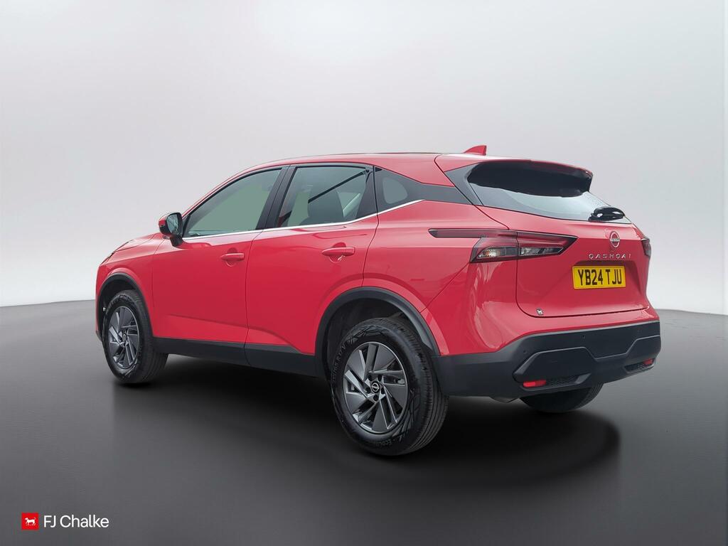 Nissan Qashqai 1.3 Dig-t Mhev Acenta Premium Euro 6 Ss Red #4