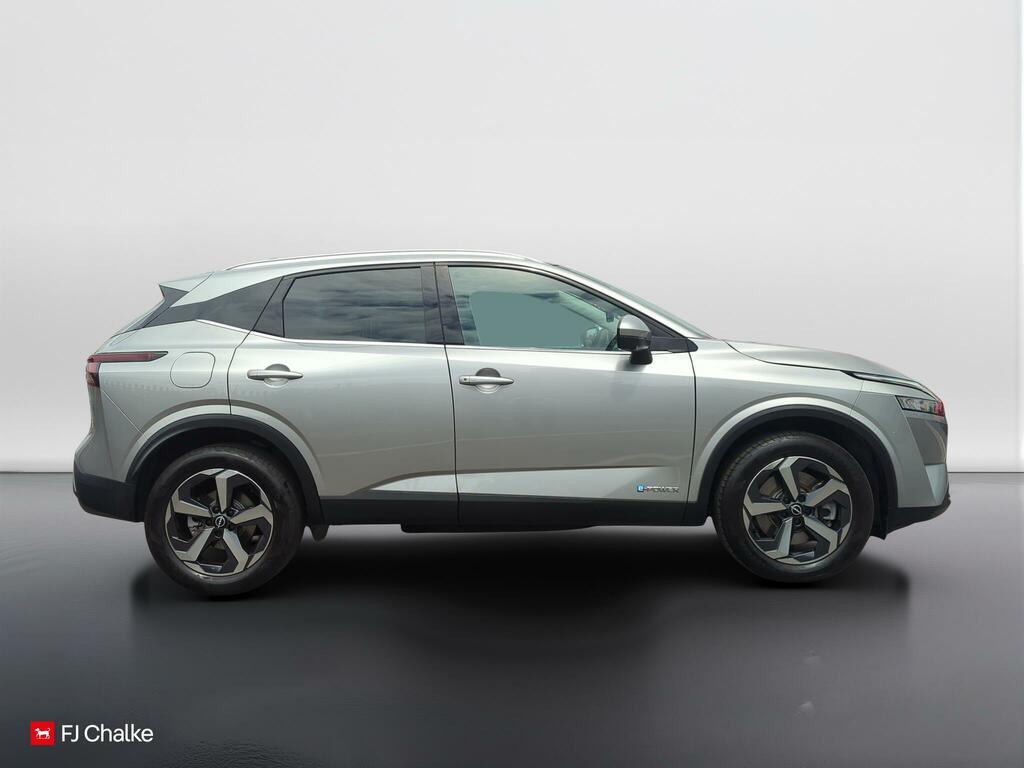 Nissan Qashqai 1.5 H E-power N-connecta Euro 6 Ss Silver #2
