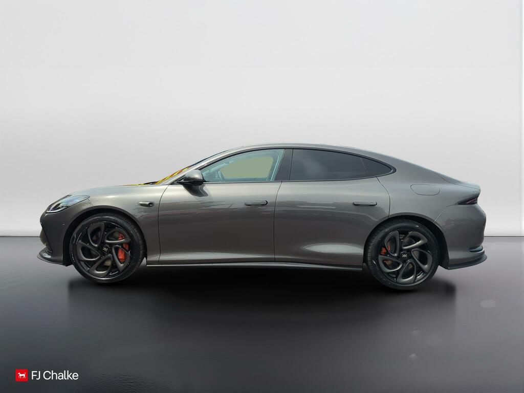 MG IM5 100Kwh Performance Saloon 4Wd Silver #5