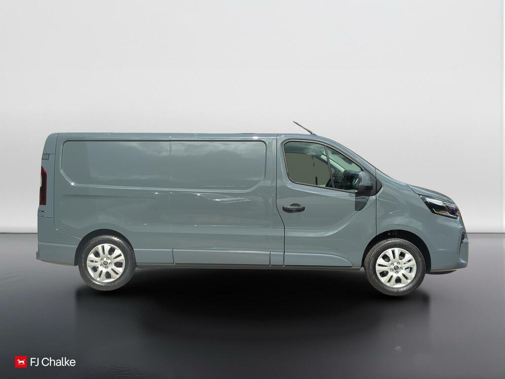 Nissan Primastar 2.0L Tekna L2h1 150Ps Grey #2