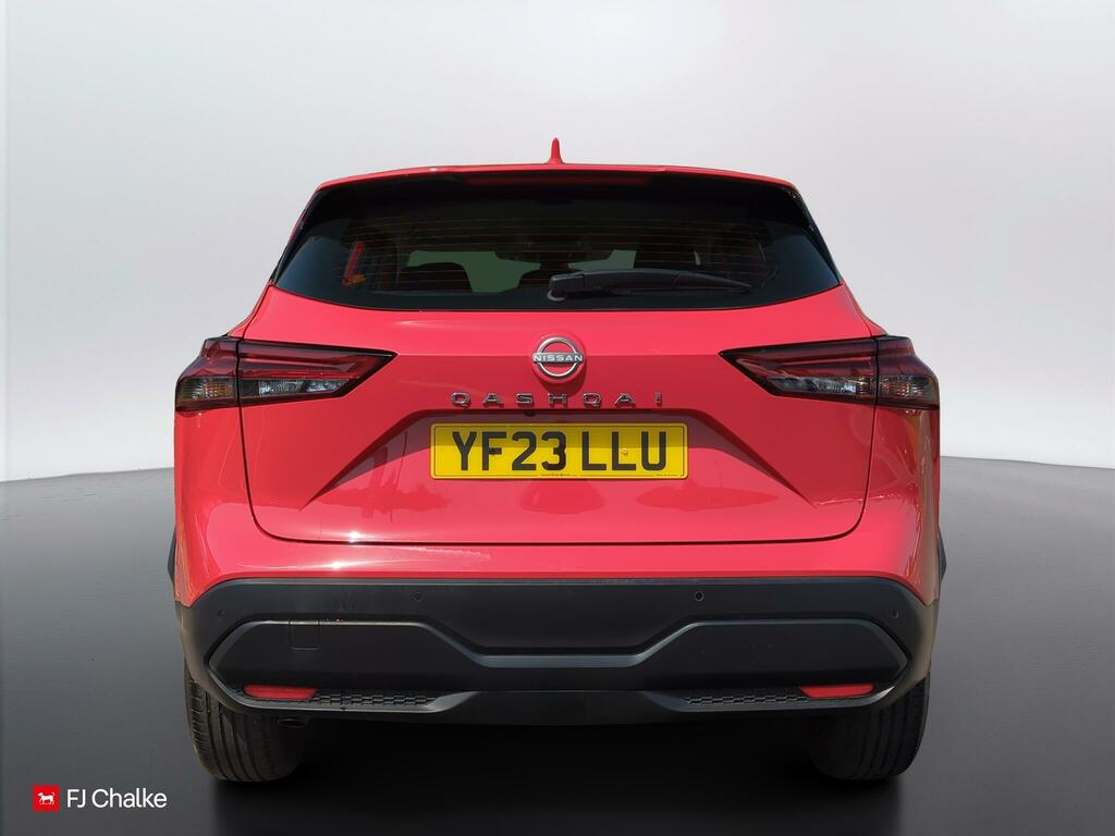 Nissan Qashqai 1.3 Dig-t Mhev Acenta Premium Euro 6 Ss YF23LLU Red #6