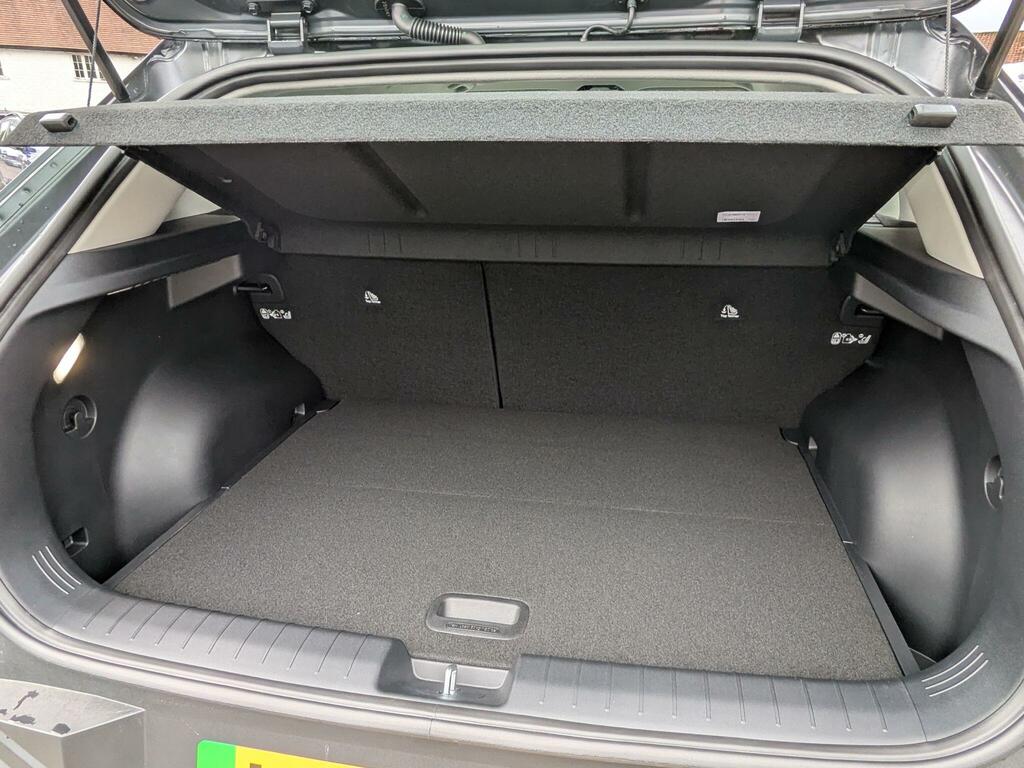 Kia EV4 81.4Kwh Air Black #6