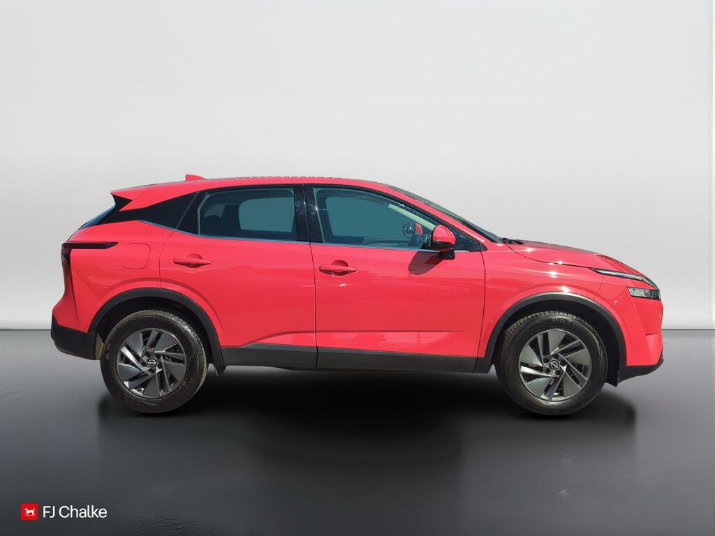 Nissan Qashqai 1.3 Dig-t Mhev Acenta Premium Euro 6 Ss DS23CTX Red #2
