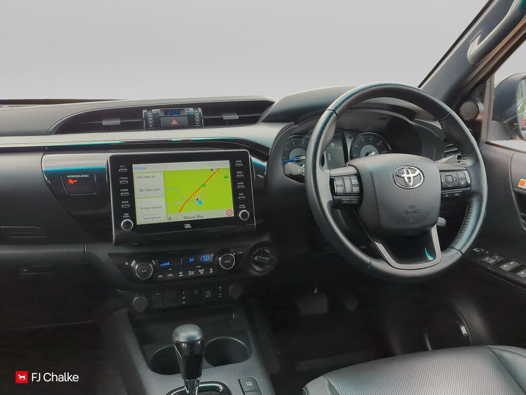 Toyota HILUX 2.8 D-4d Invincible X Double Cab Pickup 4Wd E Black #15
