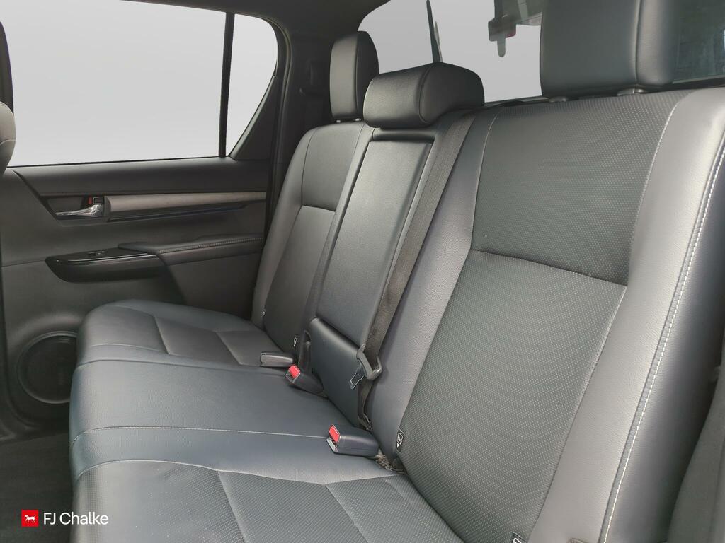 Toyota HILUX 2.8 D-4d Invincible X Double Cab Pickup 4Wd E Black #12
