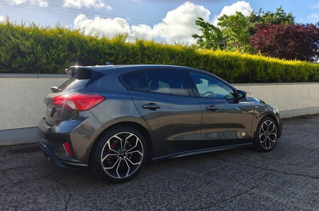 Ford Focus 1.5 Ecoblue St-line X Hatchback DK68MJF Grey #4