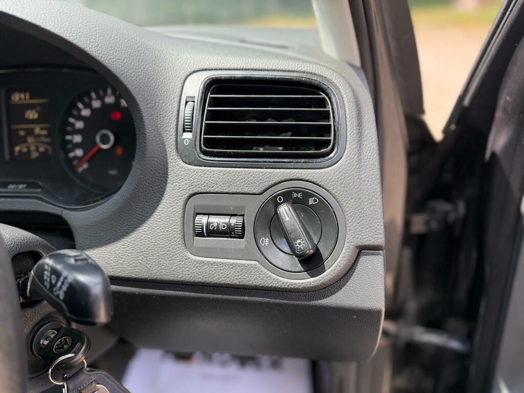 Volkswagen Polo Sel Previous Silver #14