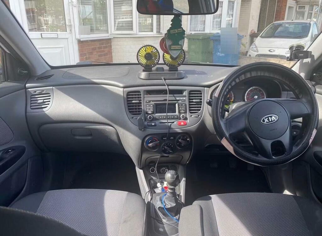 Kia RIO 2 White #6