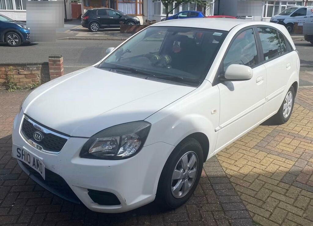Kia RIO 2 White #2