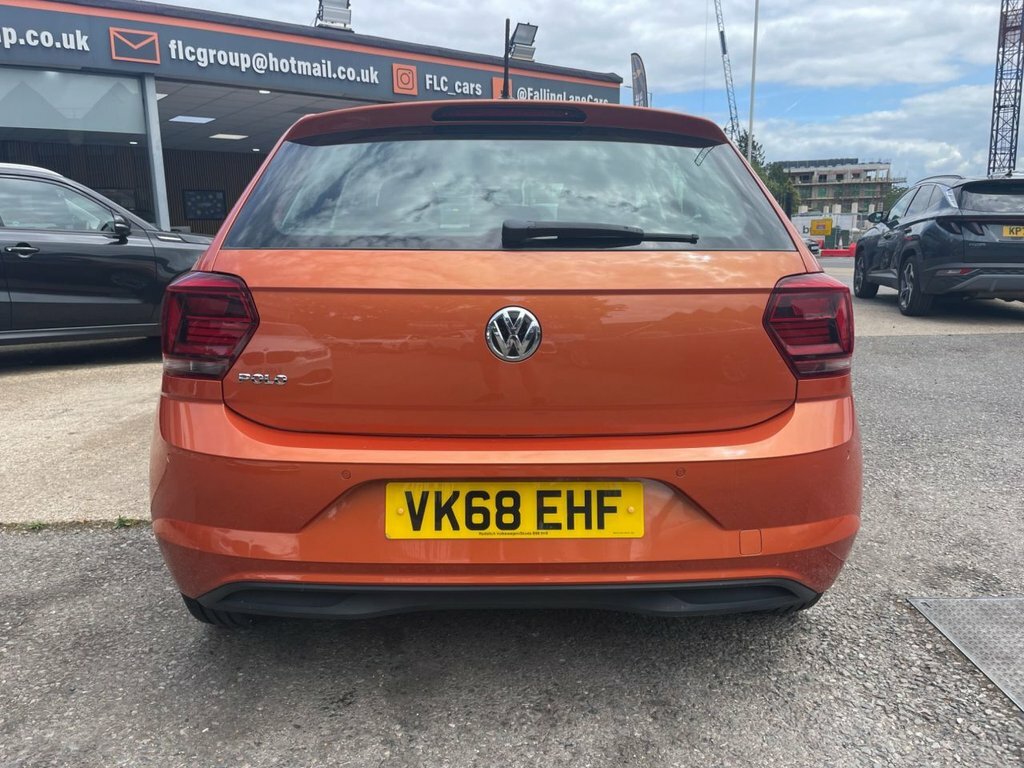 Volkswagen Polo 1L Se VK68EHF Orange #5