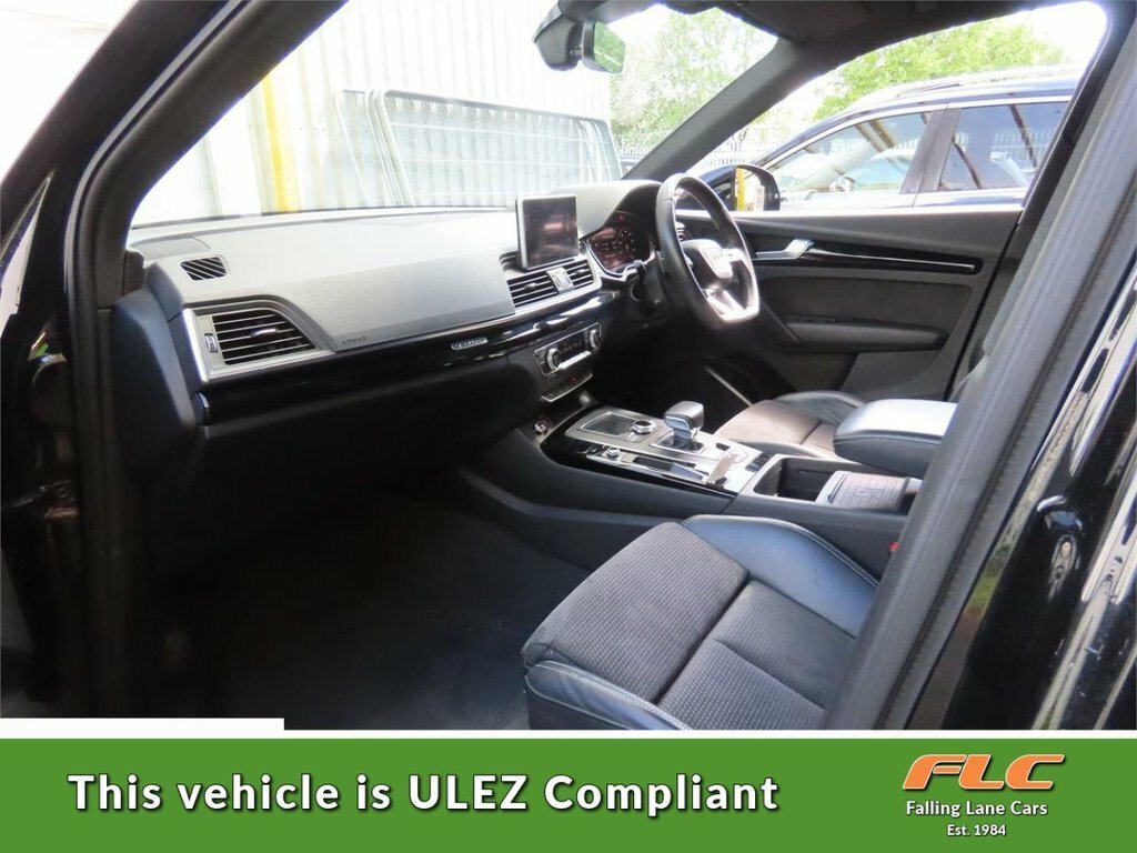 Audi Q5 2L Black Edition Black #2