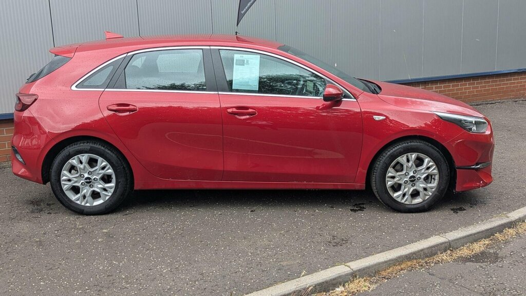 Kia Ceed 1.5 T-gdi 2 Euro 6 Ss NL25TKD Red #3