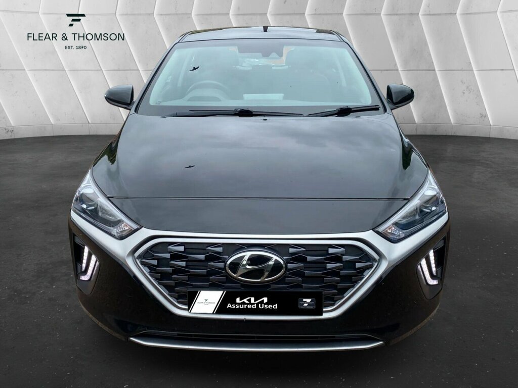 Hyundai Ioniq 1.6 H-gdi Se Connect Hatchback Hybrid D Black #2