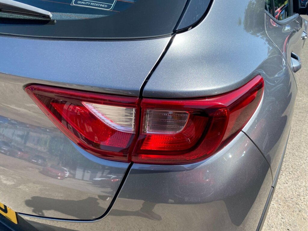 Kia Stonic 1.0T Gdi 98 2 Dct Red #23